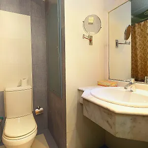 Hotel Mubarak Silver